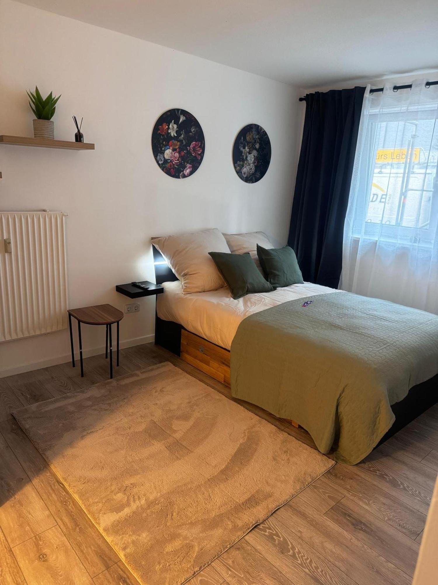 Maru Living M71 Apartment โคโลญ ภายนอก รูปภาพ